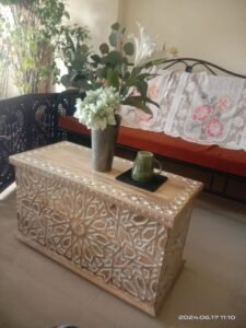 Indian Carved White Distressed Trunk Storage Coffee Table photo review